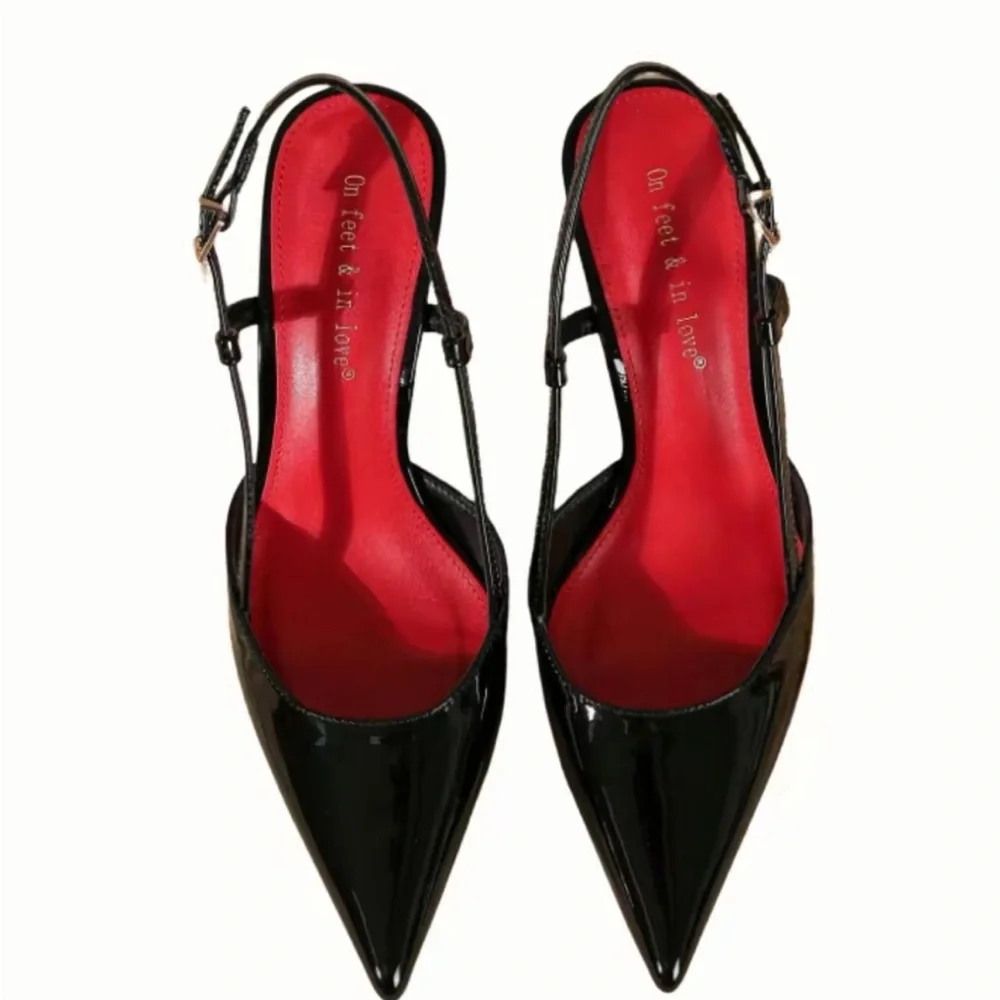 Pointed Toe Black Slingback Heels - Picture 3 of 6